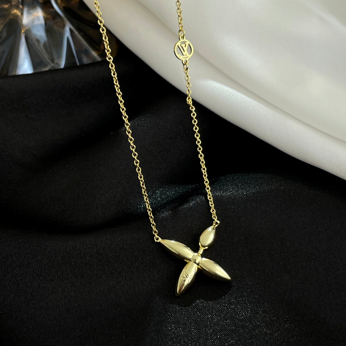 [Cadisa]LOUISETTE GOLD NECKLACE