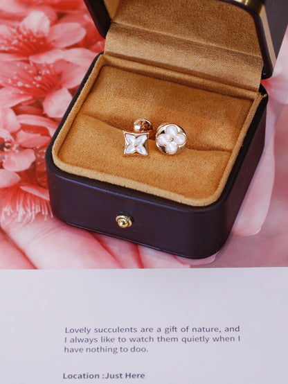 [Cadisa]STAR AND SUN PINK GOLD MOP STUD EARRINGS