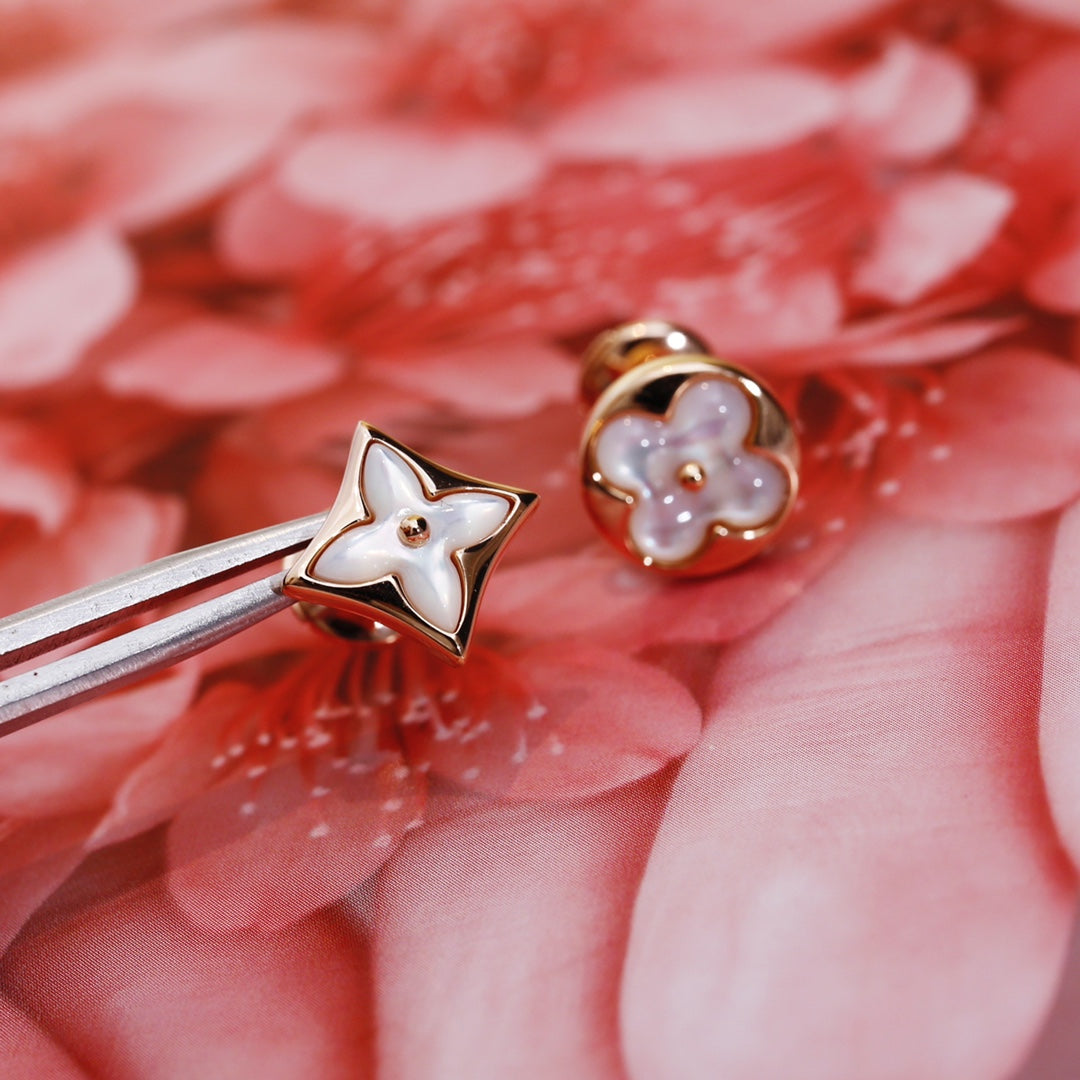 [Cadisa]STAR AND SUN PINK GOLD MOP STUD EARRINGS