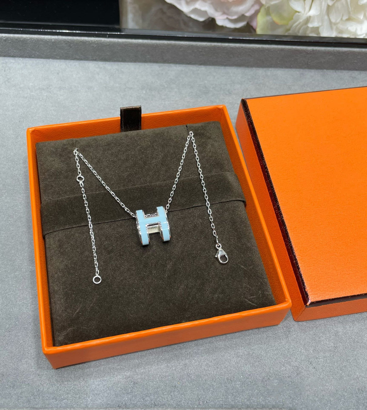[Cadisa]POP H SKY BLUE NECKLACE