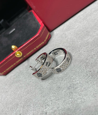 [Cadisa] LOVE CERAMIC DIAMOND PAVED SILVER EARRINGS