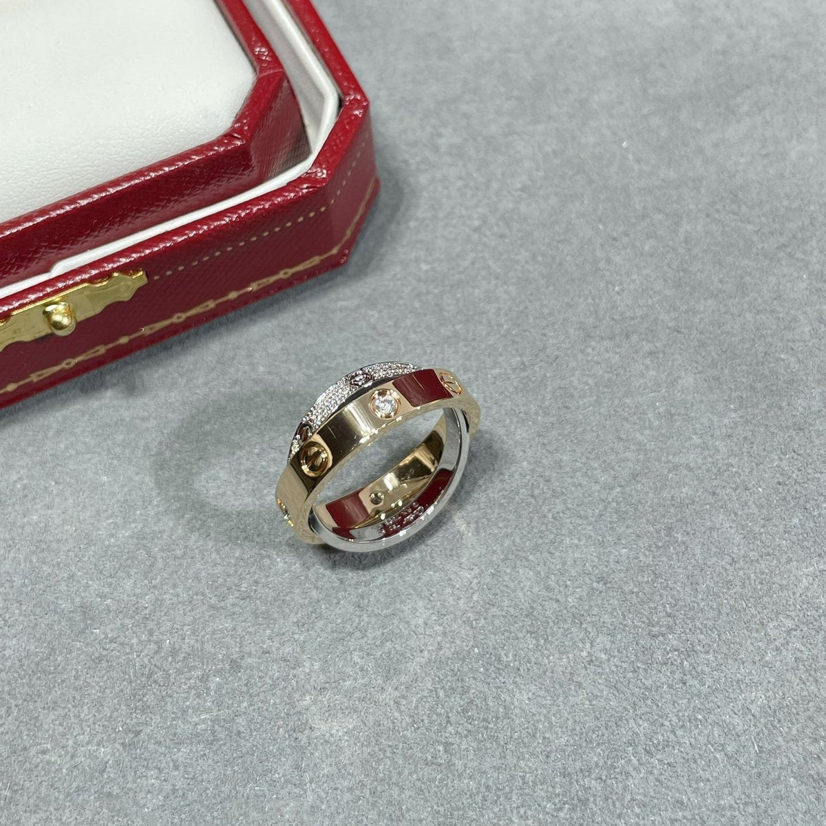 [Cadisa] LOVE PINK GOLD SILVER DIAMOND DOUBLE RING