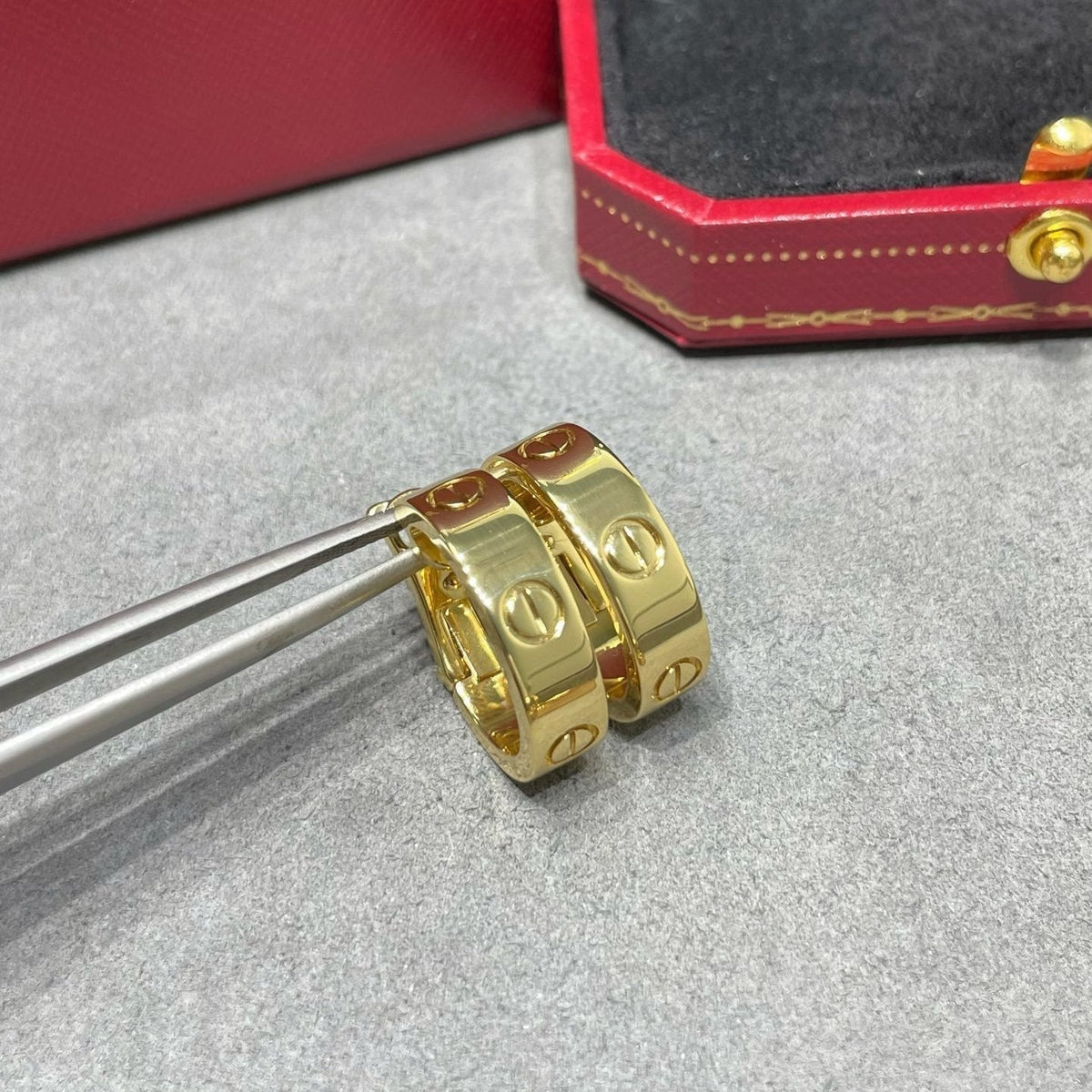[Cadisa] LOVE 5.5MM EARRINGS