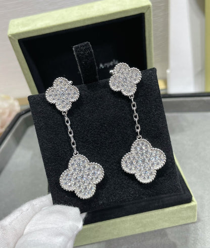 [Cadisa]CLOVER 2 MOTIFS DIAMOND PAVED SILVER EARRINGS