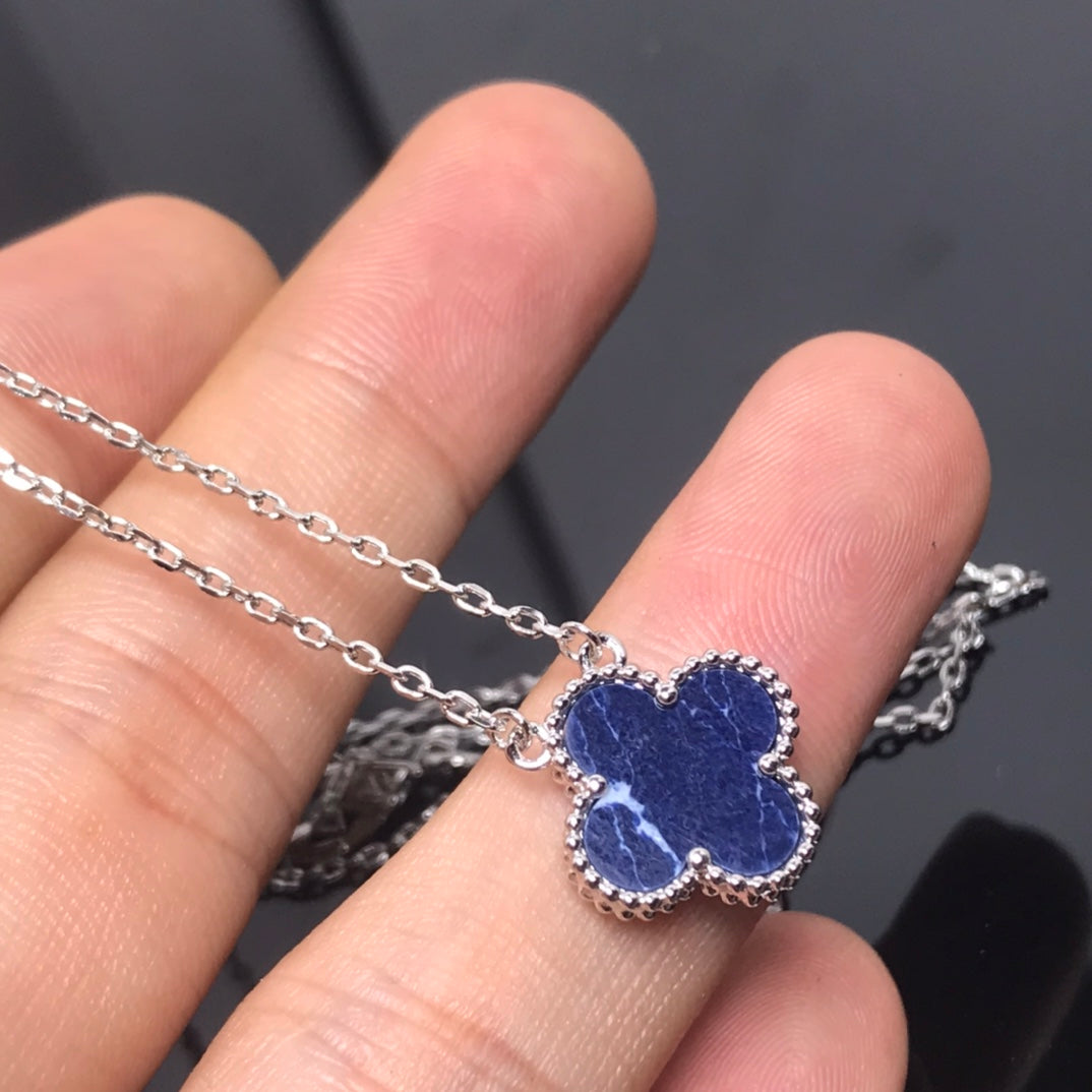 [Cadisa]CLOVER PIETERSITE SILVER LONG NECKLACE
