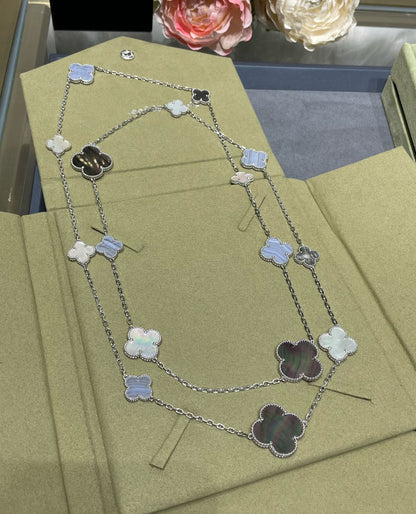 [Cadisa]CLOVER 16 MOTIF CHALCEDONY MOP SILVER NECKLACE