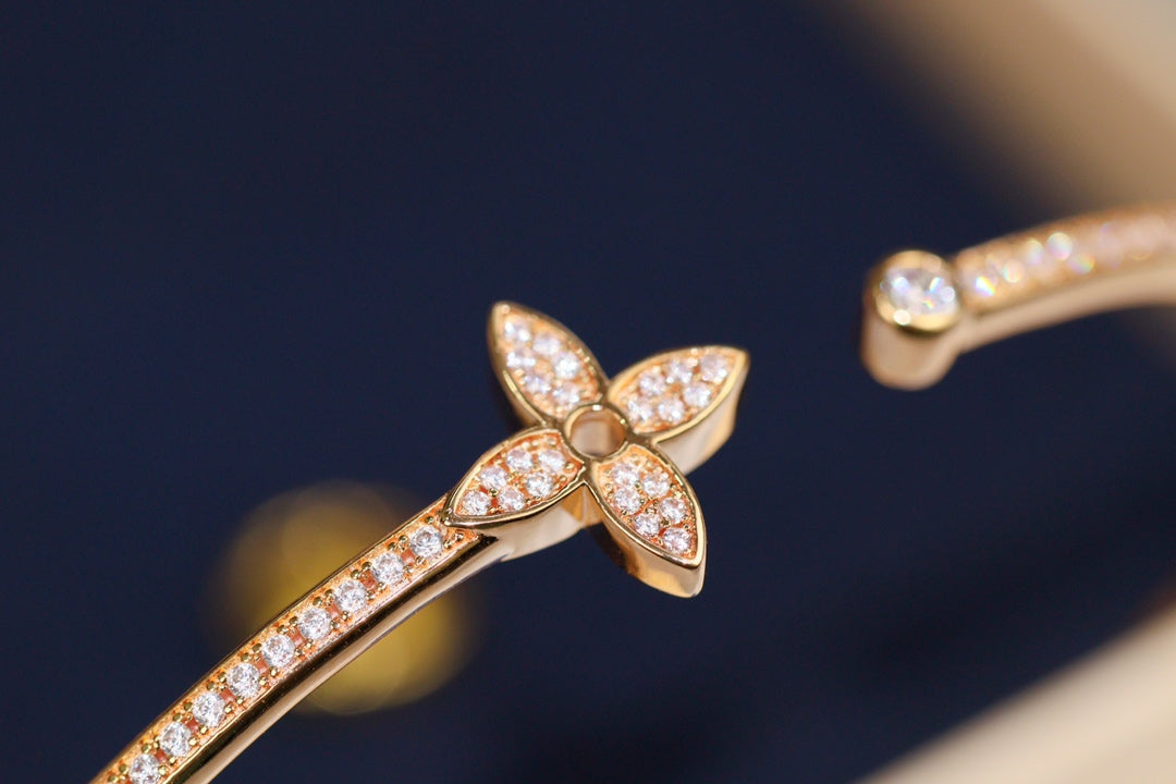 [Cadisa]IDYLLE PINK GOLD OPEN BRACELET DIAMOND PAVED