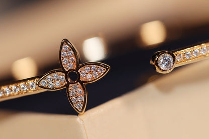 [Cadisa]IDYLLE GOLD OPEN BRACELET DIAMOND PAVED