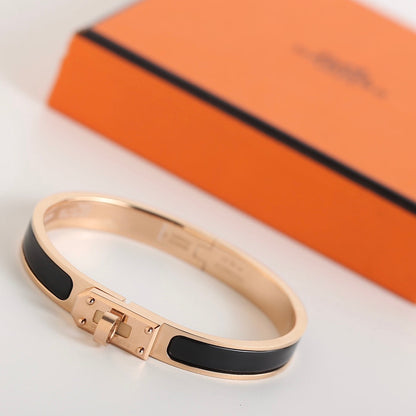 [Cadisa]HM KELLY BLACK BRACELET