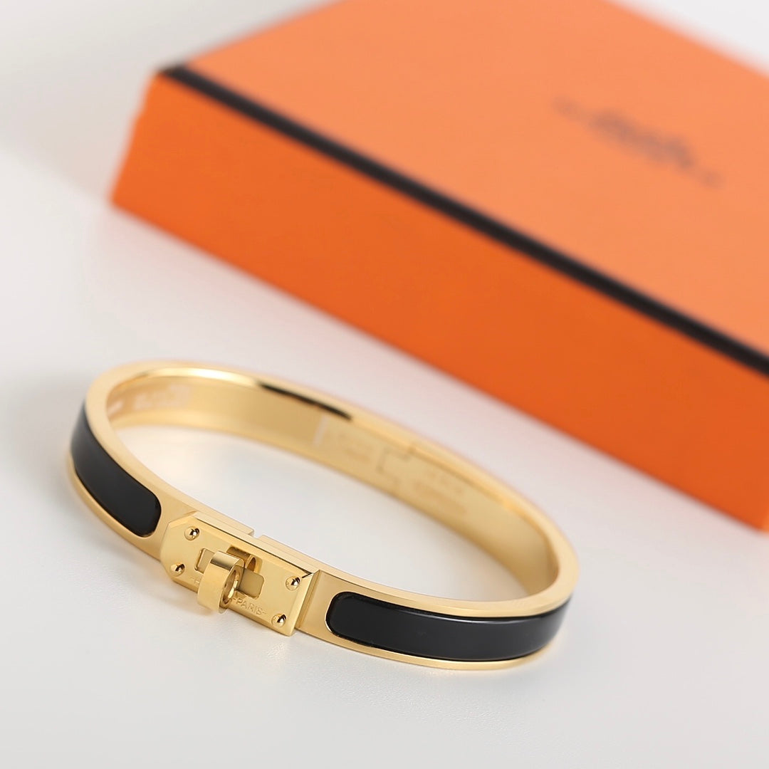 [Cadisa]HM KELLY BLACK BRACELET