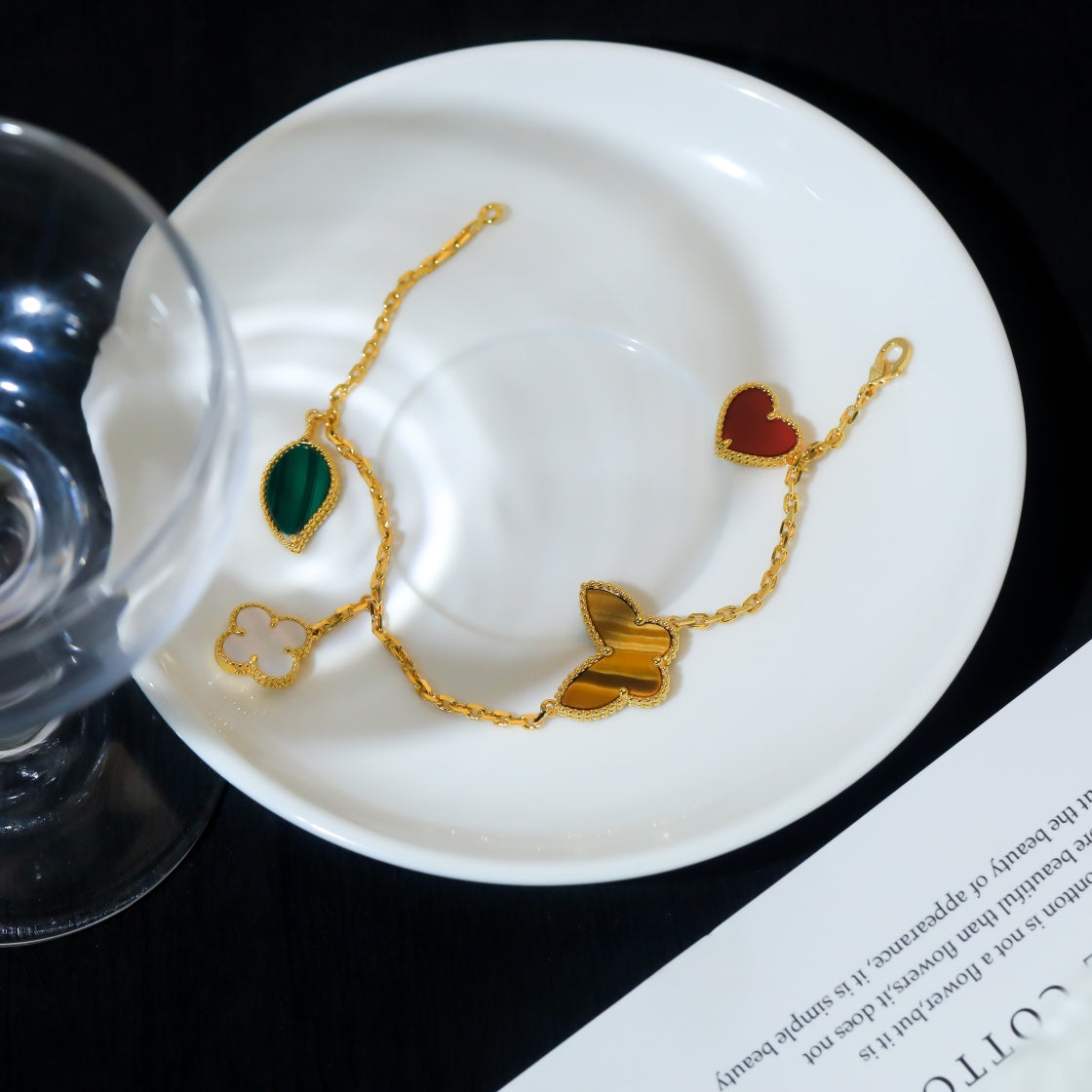 [Cadisa]LUCKY SPRING 5 MOTIF GOLD BRACELET