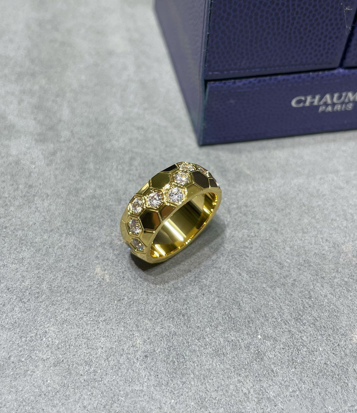 [Cadisa]BEE LOVE DIAMOND LARGE RING