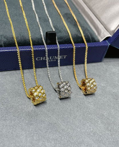[Cadisa]BEE LOVE DIAMOND PAVED 3 ROW NECKLACE