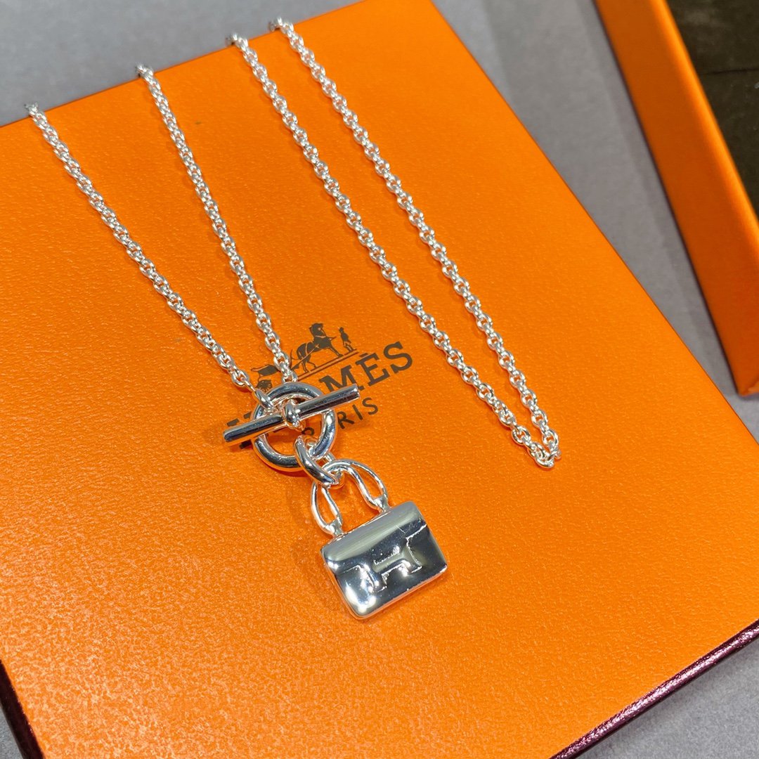 [Cadisa]CONSTANCE PEDANT SILVER NECKLACE