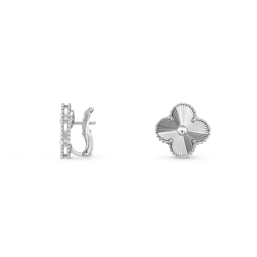 [Cadisa]CLOVER SILVER 15MM MOP EARRINGS COLLECTION