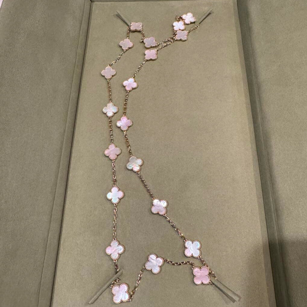 [Cadisa]CLOVER 20 MOTIFS PINK MOP NECKLACE