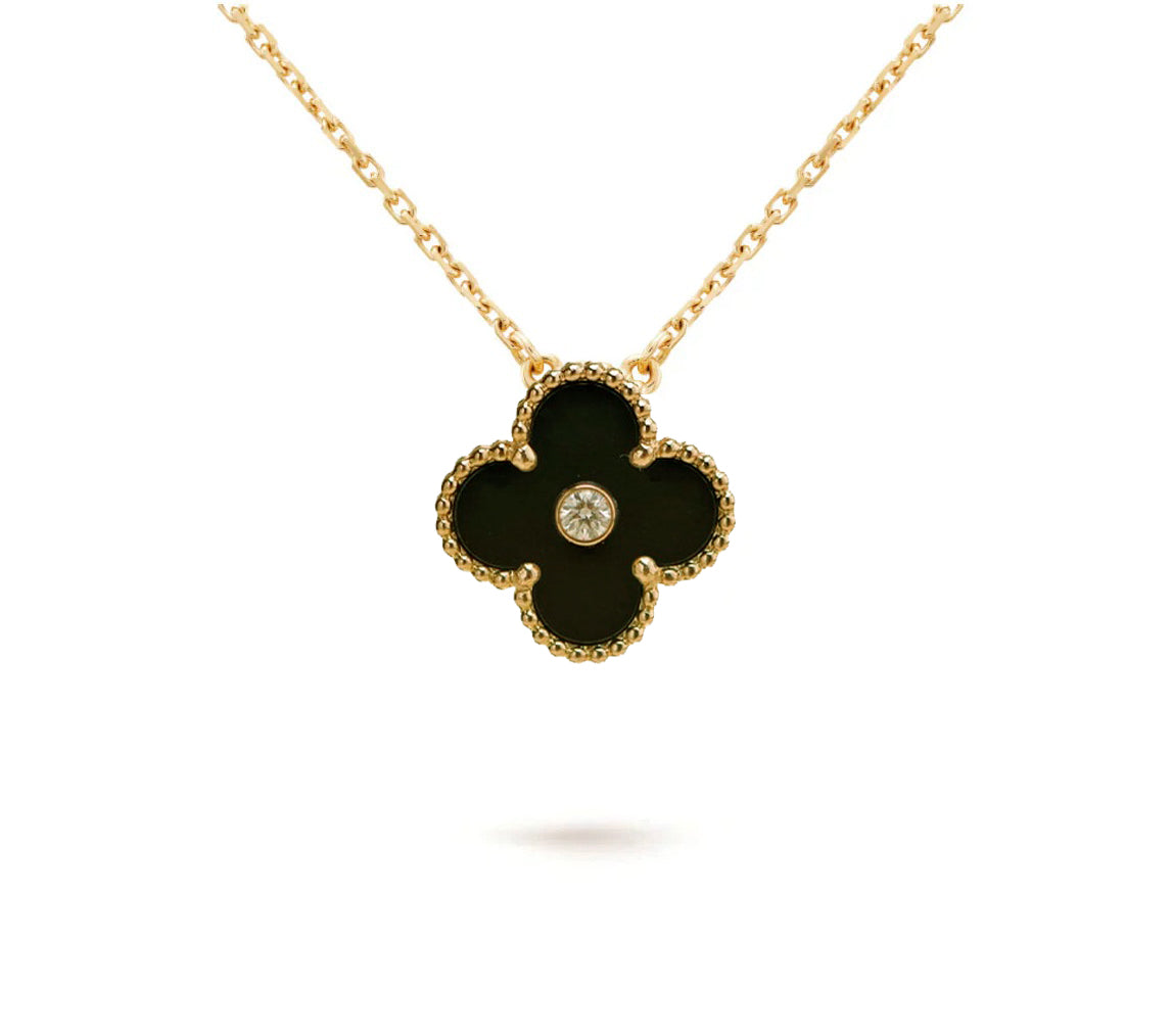 [Cadisa]CLOVER 15MM CHRISTMAS LIMITED EDITION SINGLE FLOWER NECKLACE