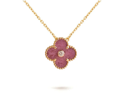 [Cadisa]CLOVER 15MM CHRISTMAS LIMITED EDITION SINGLE FLOWER NECKLACE