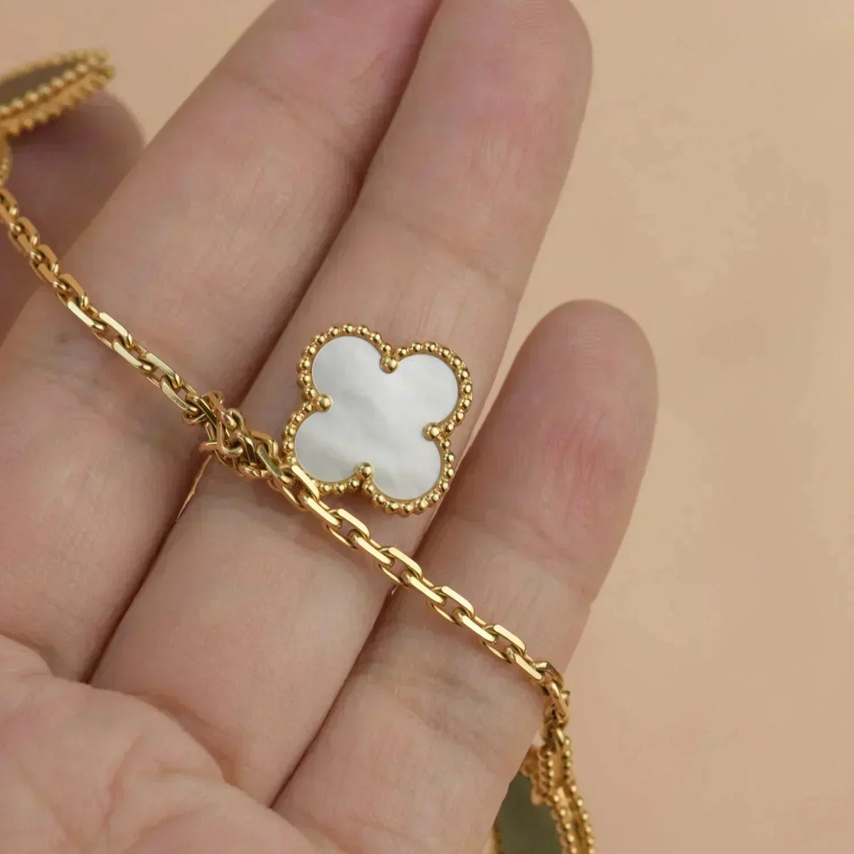 [Cadisa]LUCKY SPRING 5 MOTIF GOLD BRACELET