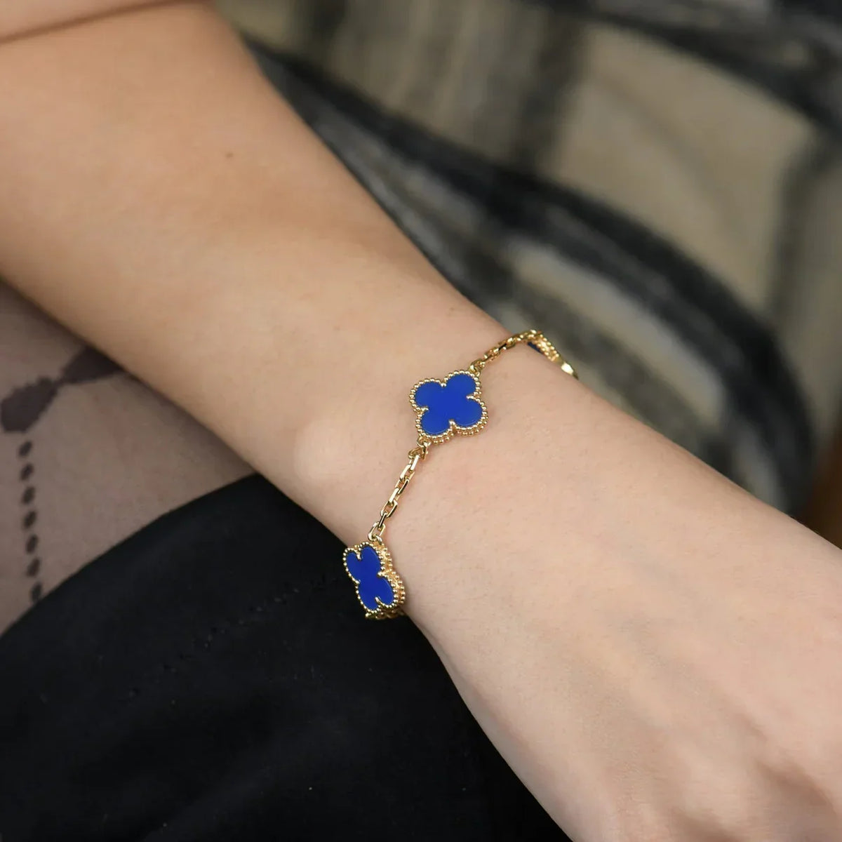 [Cadisa] CLOVER 5 MOTIF BLUE AGATE BRACELET COLLECTION