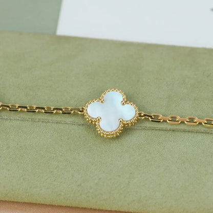 [Cadisa]CLOVER WHITE PEARL MOP 5 MOTIF BRACELET COLLECTION