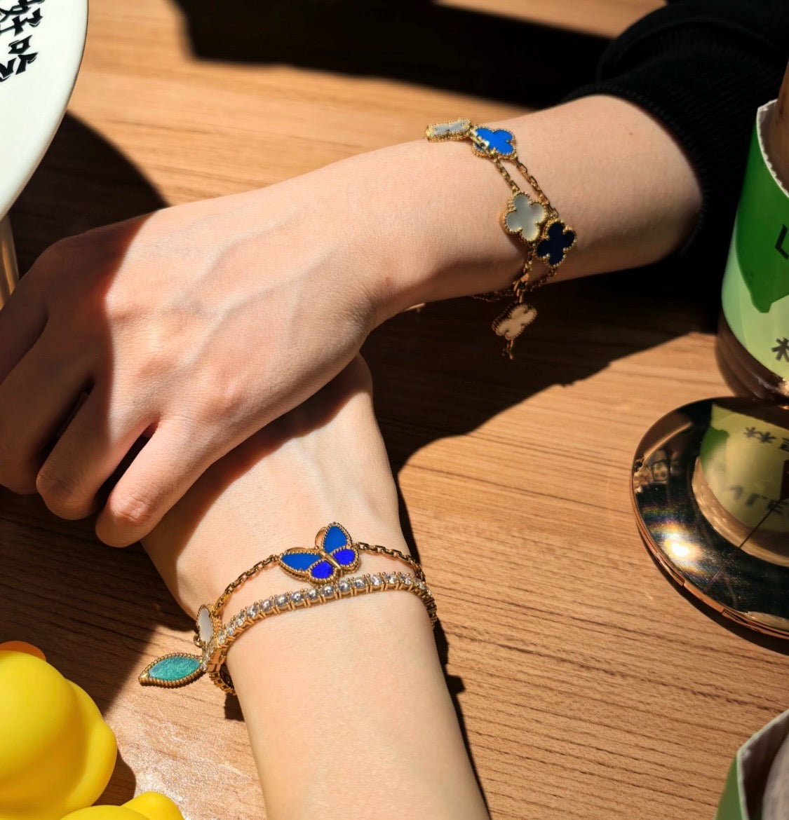 [Cadisa]LUCKY SPRING BUTTERFLY 5 MOTIF BRACELET