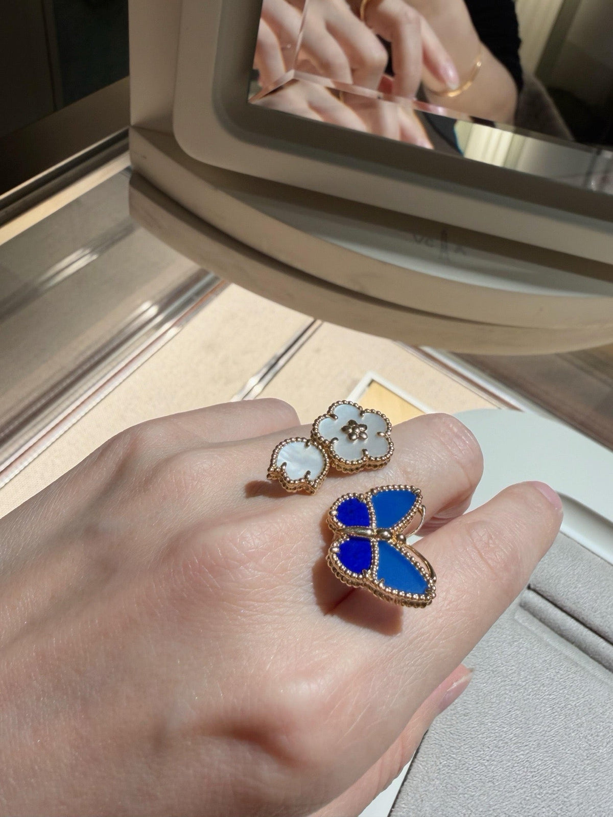 [Cadisa]LUCKY SPRING BUTTERFLY OPEN-FACE RINGS