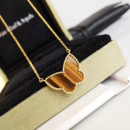 [Cadisa] TIGER__ EYE BUTTERFLY NECKLACE