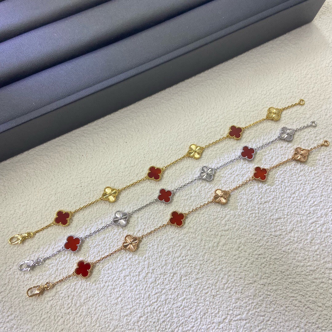 [Cadisa]CLOVER 6 MOTIF RED AGATE LASER BRACELET