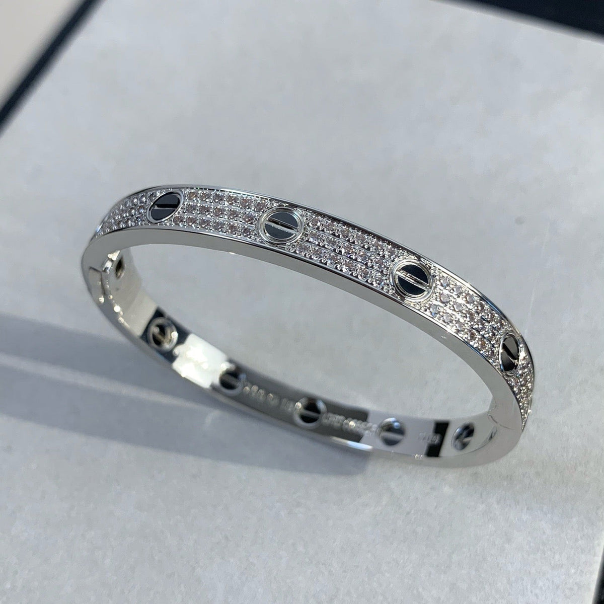 [Cadisa] LOVE BRACELET 6.1MM DIAMOND-PAVED CERAMIC