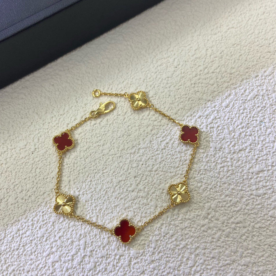 [Cadisa]CLOVER 6 MOTIF RED AGATE LASER BRACELET