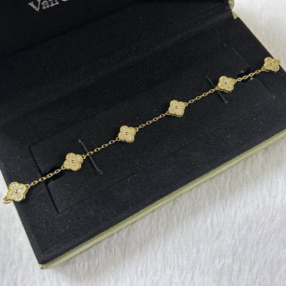 [Cadisa]CLOVER 6 MOTIF DIAMOND BRACELET