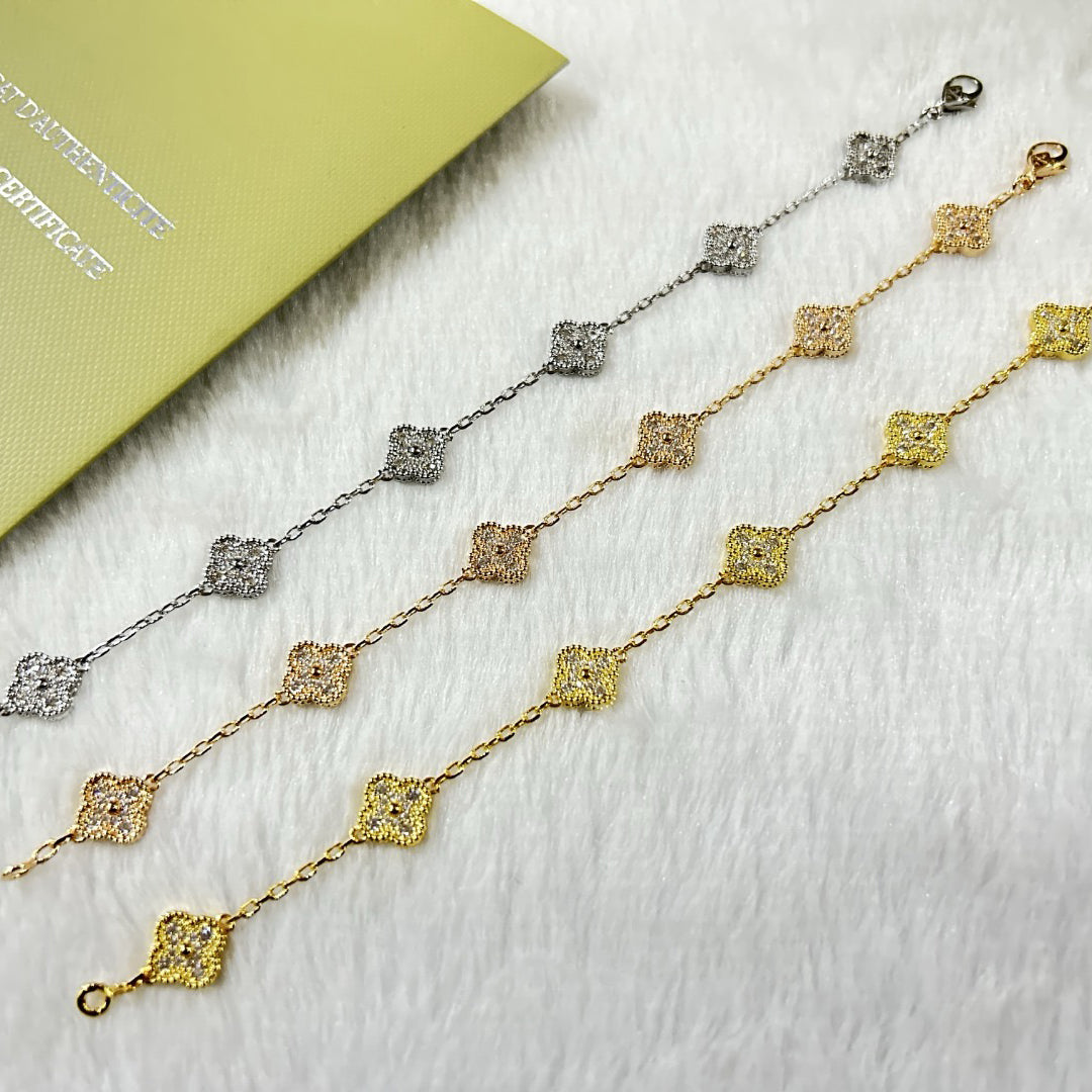 [Cadisa]CLOVER 6 MOTIF DIAMOND BRACELET