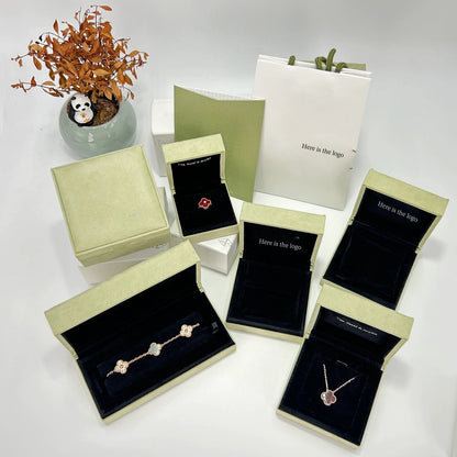 [Cadisa]CLOVER 15MM SINGLE FLOWER NECKLACE COLLECTION