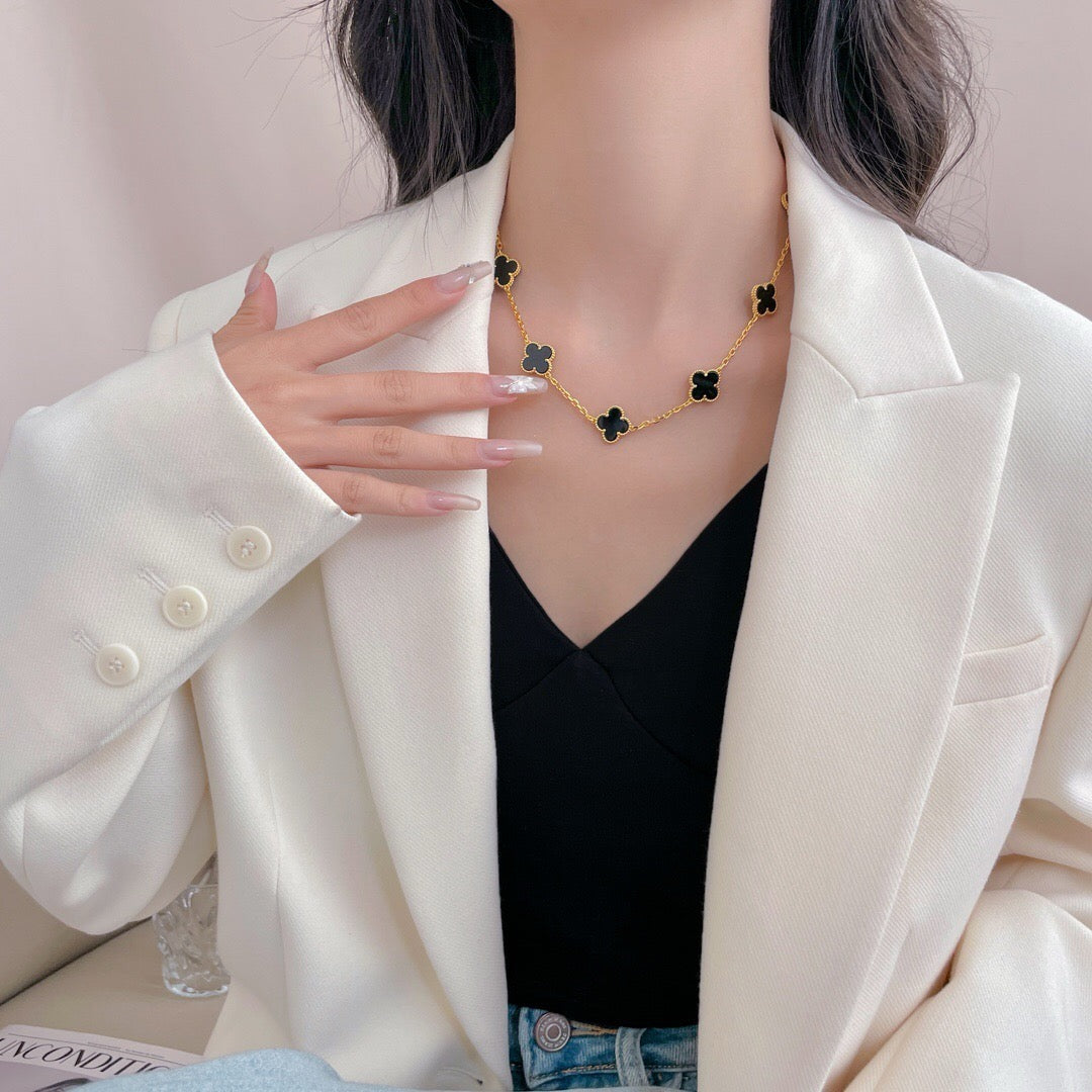 [Cadisa]CLOVER 10 MOTIFS ONYX NECKLACE