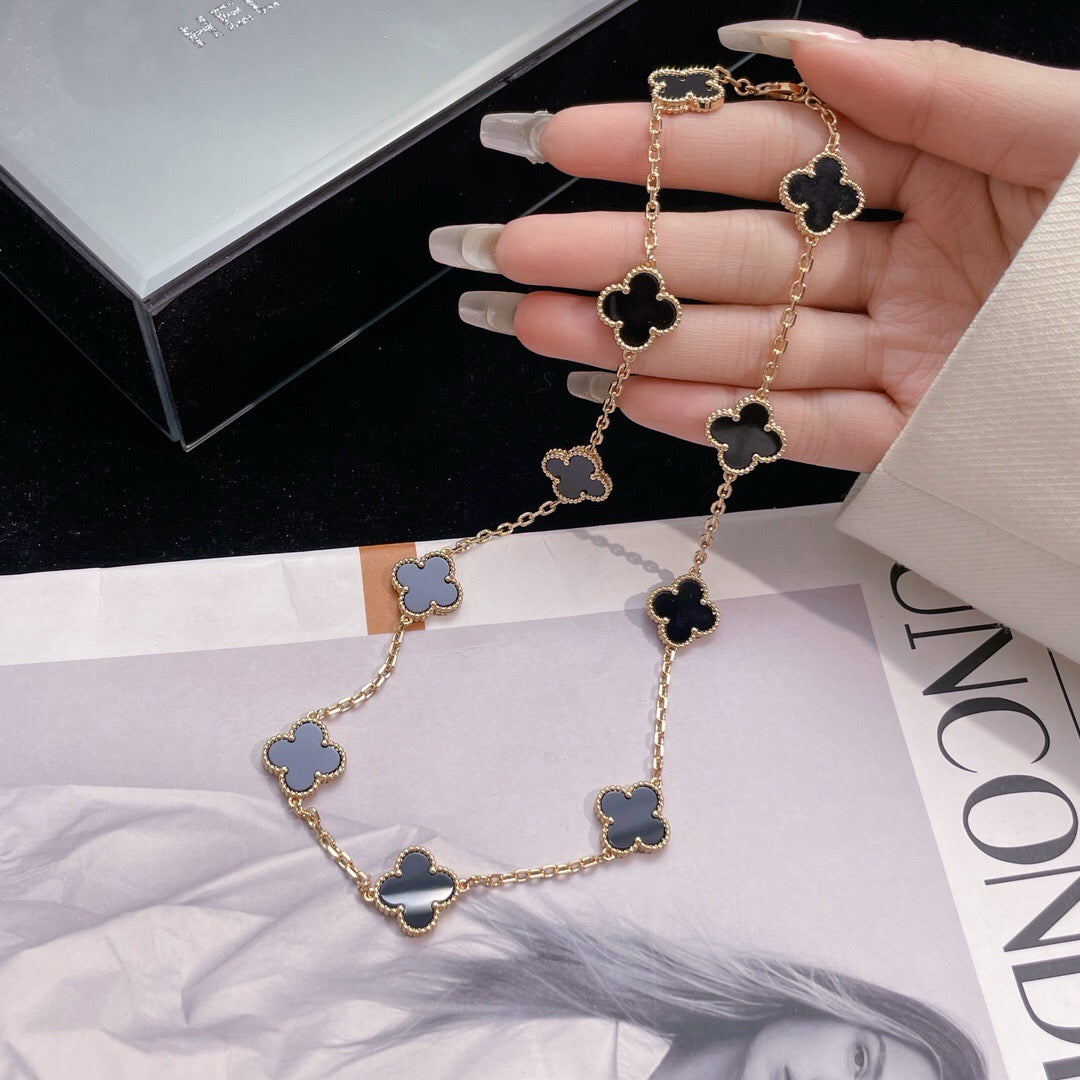 [Cadisa]CLOVER 10 MOTIFS ONYX NECKLACE