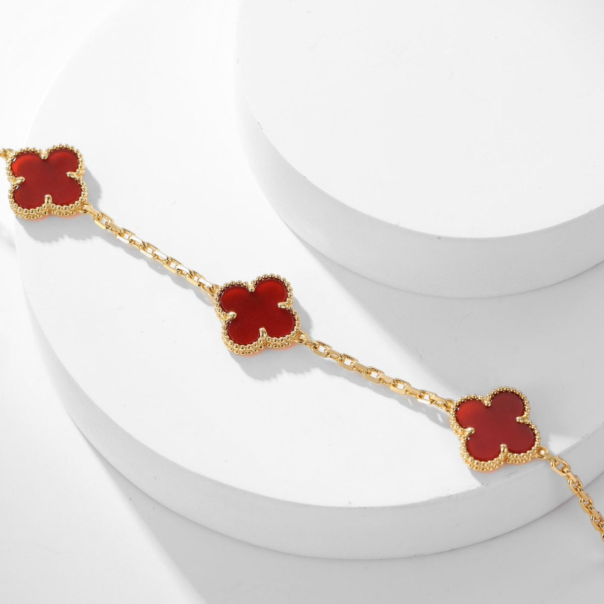 [Cadisa]CLOVER 10 MOTIFS CARNELIAN NECKLACE