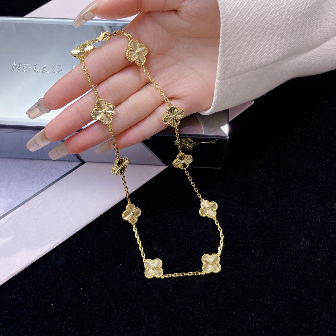 [Cadisa]CLOVER 10 MOTIFS LASER NECKLACE