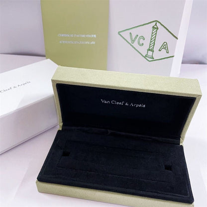 [Cadisa] VA CLOVER BOX GIFT BAG