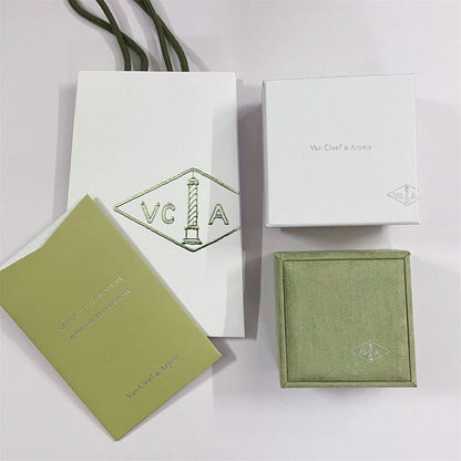 [Cadisa] VA CLOVER BOX GIFT BAG