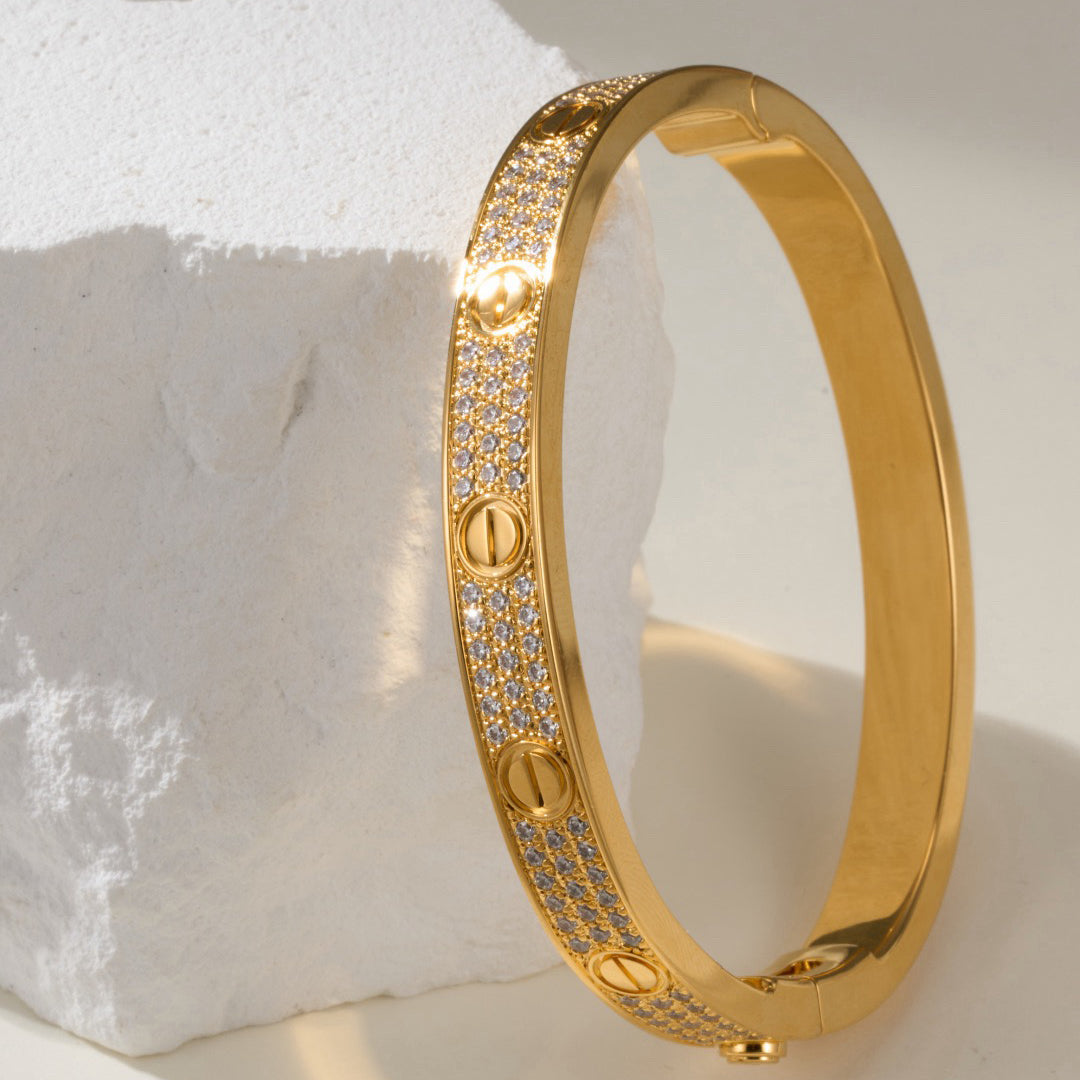 [Cadisa] LOVE BRACELET 6.1MM DIAMOND-PAVED
