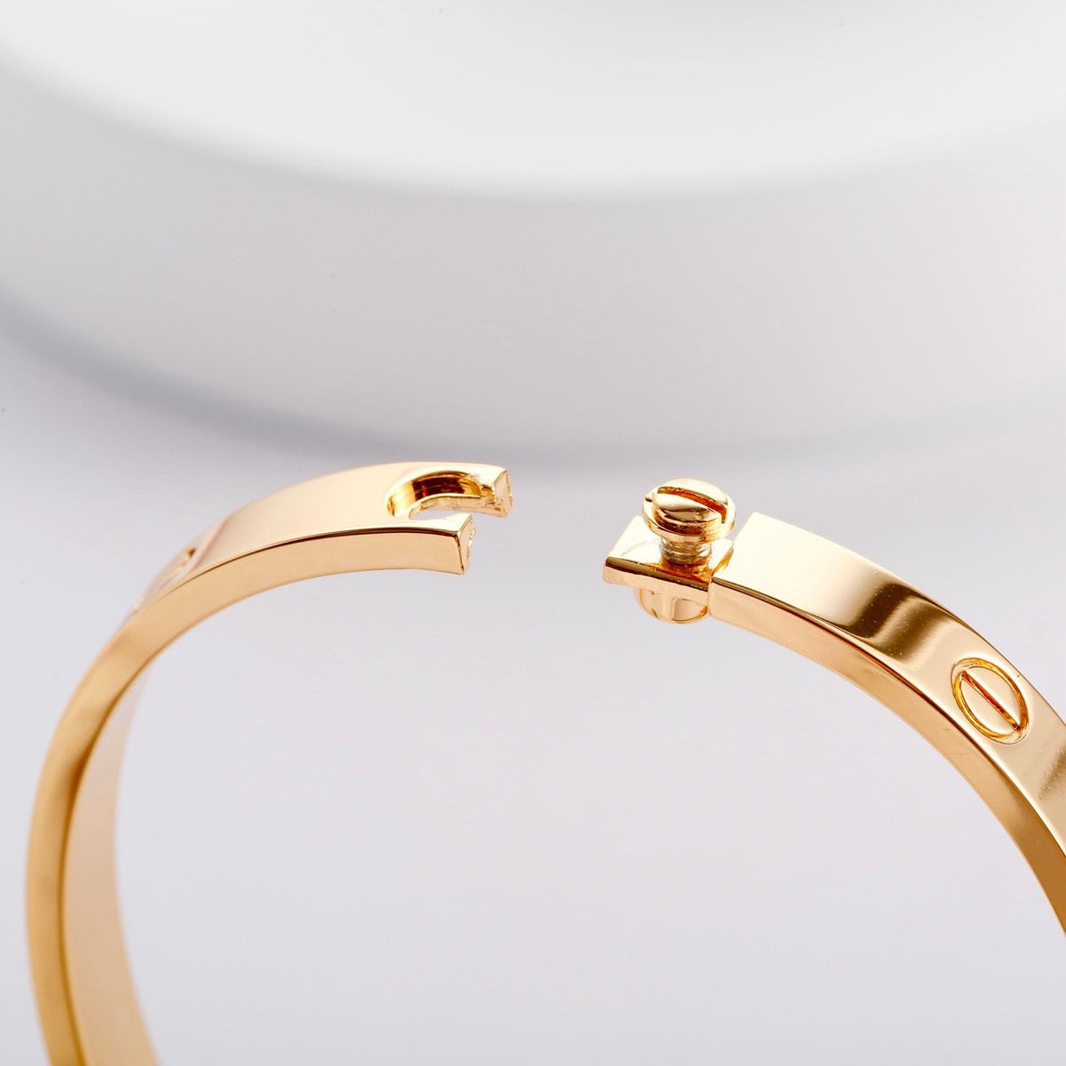 [Cadisa] LOVE BRACELET 6.1MM NO DIAMONDS