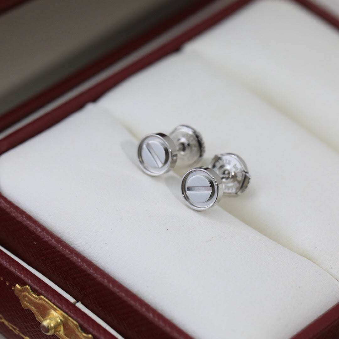 [Cadisa] LOVE EARRINGS 7.2MM