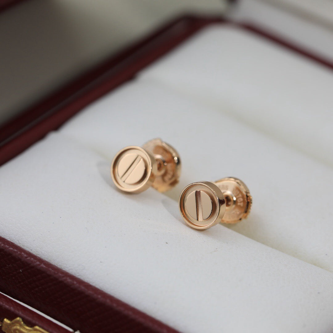 [Cadisa] LOVE EARRINGS 7.2MM