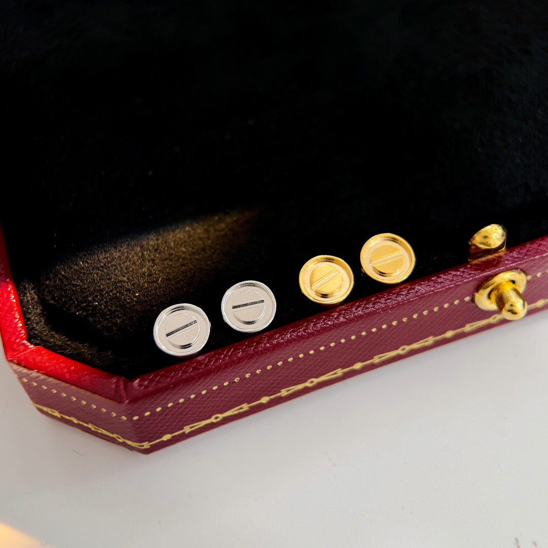 [Cadisa] LOVE EARRINGS 7.2MM