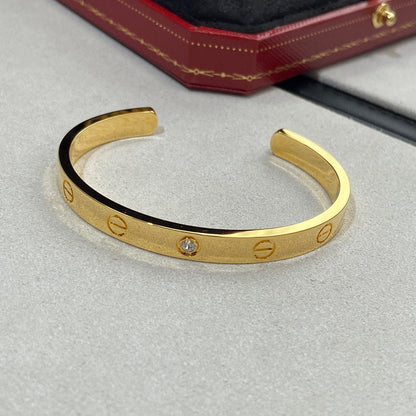 [Cadisa] LOVE BRACELET 6.1MM 1 DIAMOND OPEN CUFF