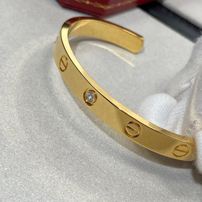 [Cadisa] LOVE BRACELET 6.1MM 1 DIAMOND OPEN CUFF