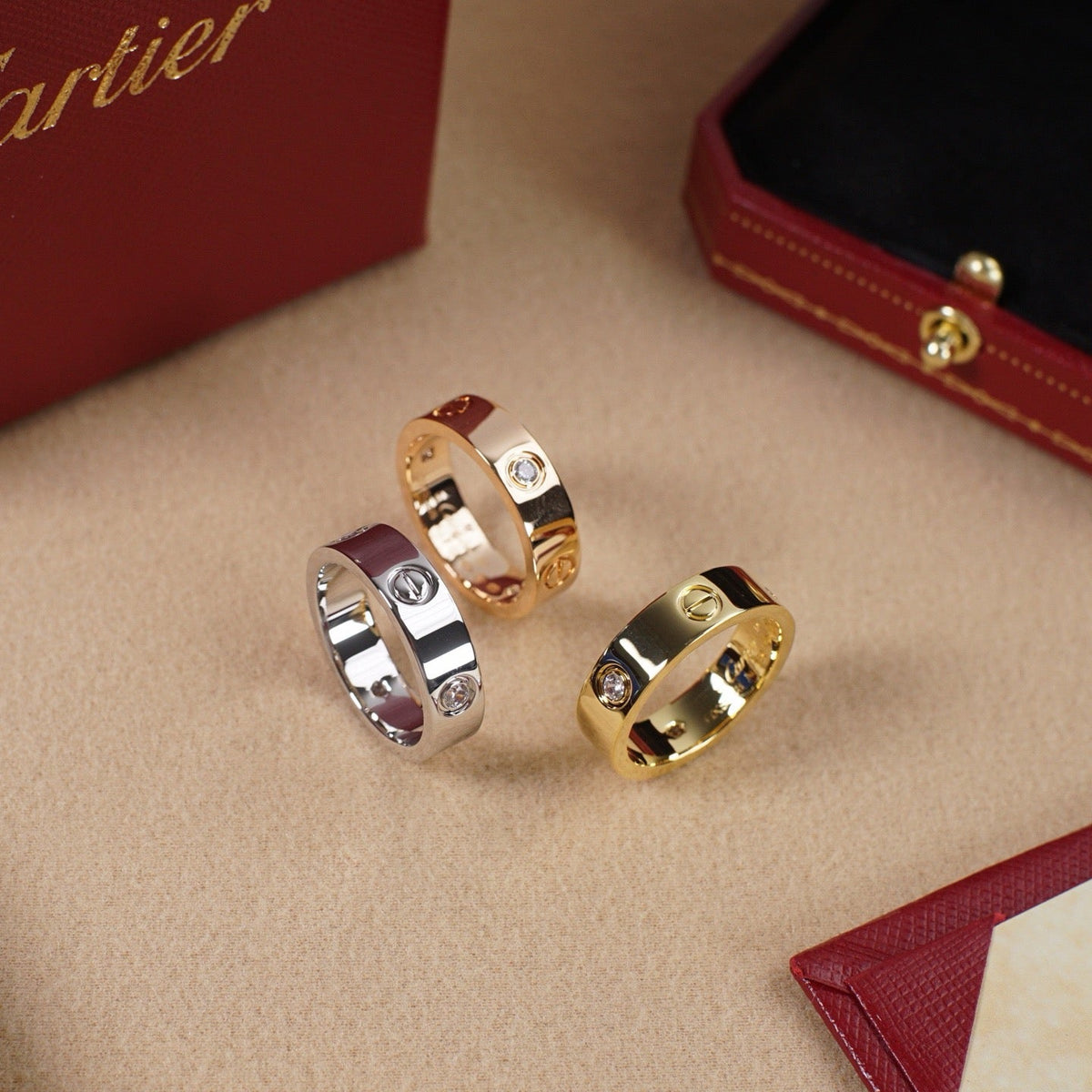 [Cadisa] LOVE 5.5MM 3 DIAMOND RING