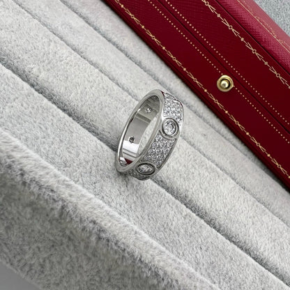 [Cadisa] LOVE 5.5MM FULL-PAVE 6-DIAMOND RING