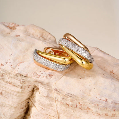 [Cadisa] TRINITY HALF DIAMOND  CUSHION EARRINGS